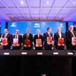 Les signataires de la convention de partenariat pour le développement du marché boursier, le 12 novembre 2024
